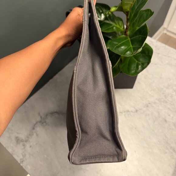 Hermès Fourre-Tout Canvas Tote MM – Medium - Picture 4 of 11